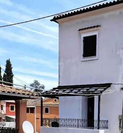 Lejlighed “markianos Beautiful House” Sinarádes